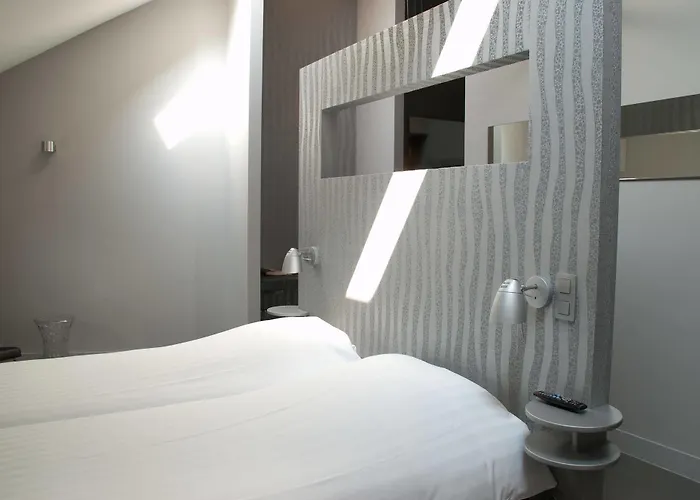 De Weverij - 酒店 奥斯